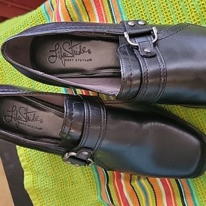 Ladies Lifestride Black Shootie.